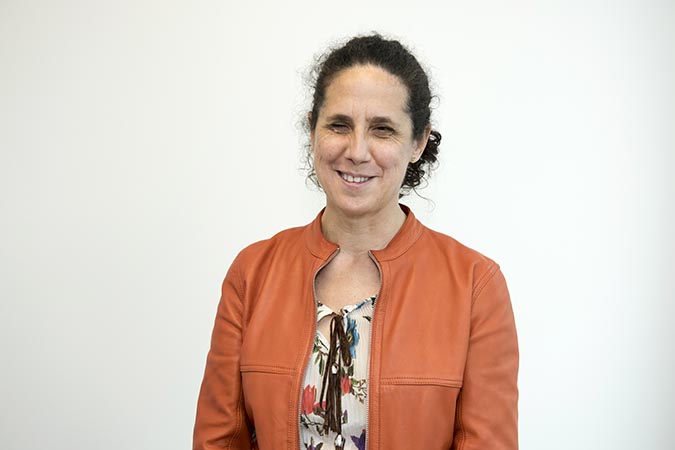 Anna Pelaez Narvaez